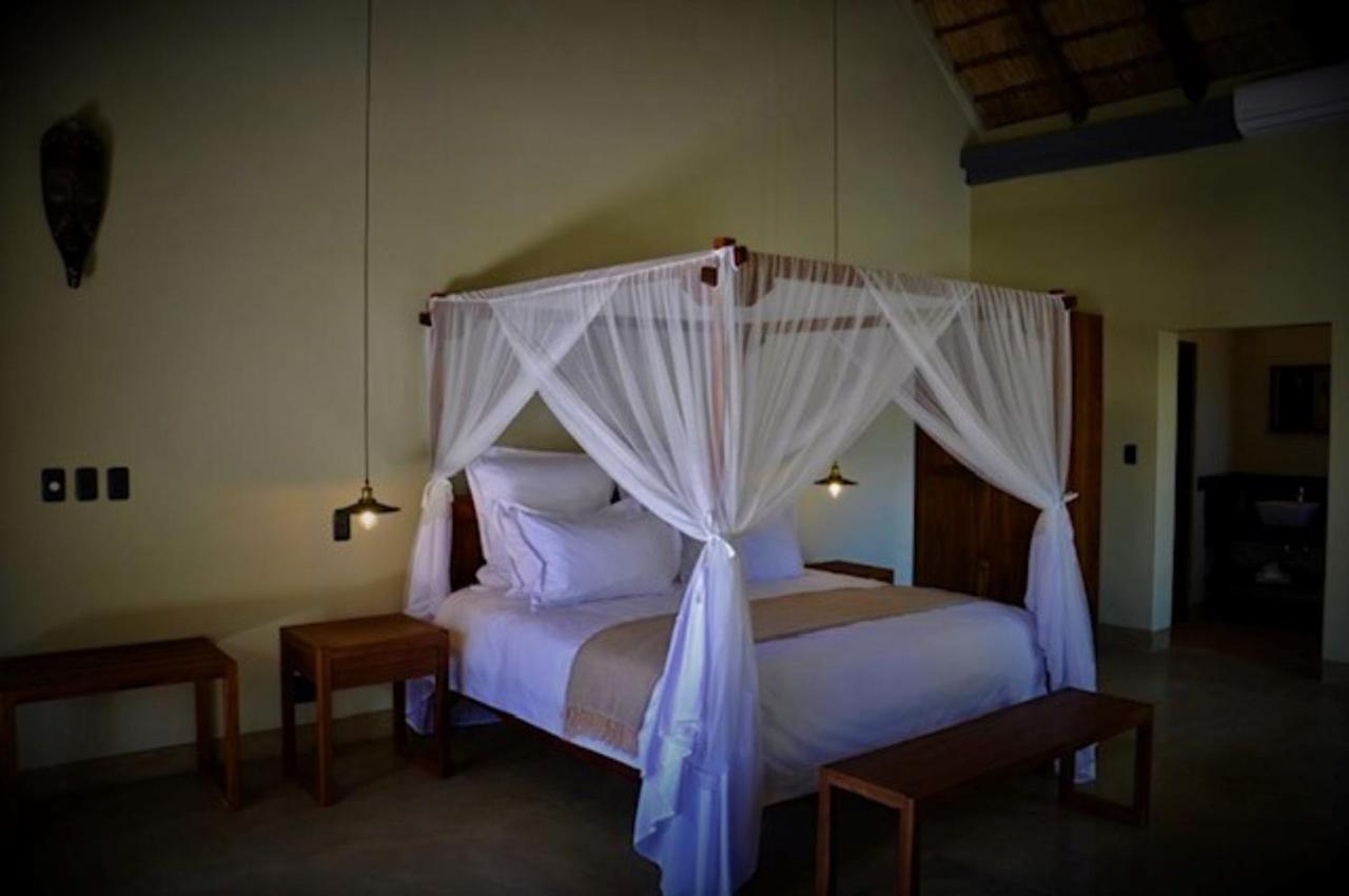 La Lechere Guest House Phalaborwa Extérieur photo