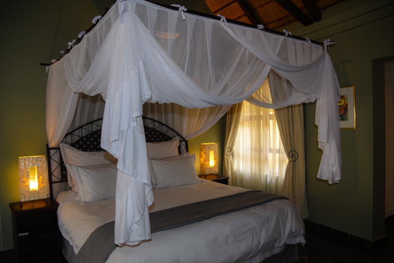 La Lechere Guest House Phalaborwa Extérieur photo